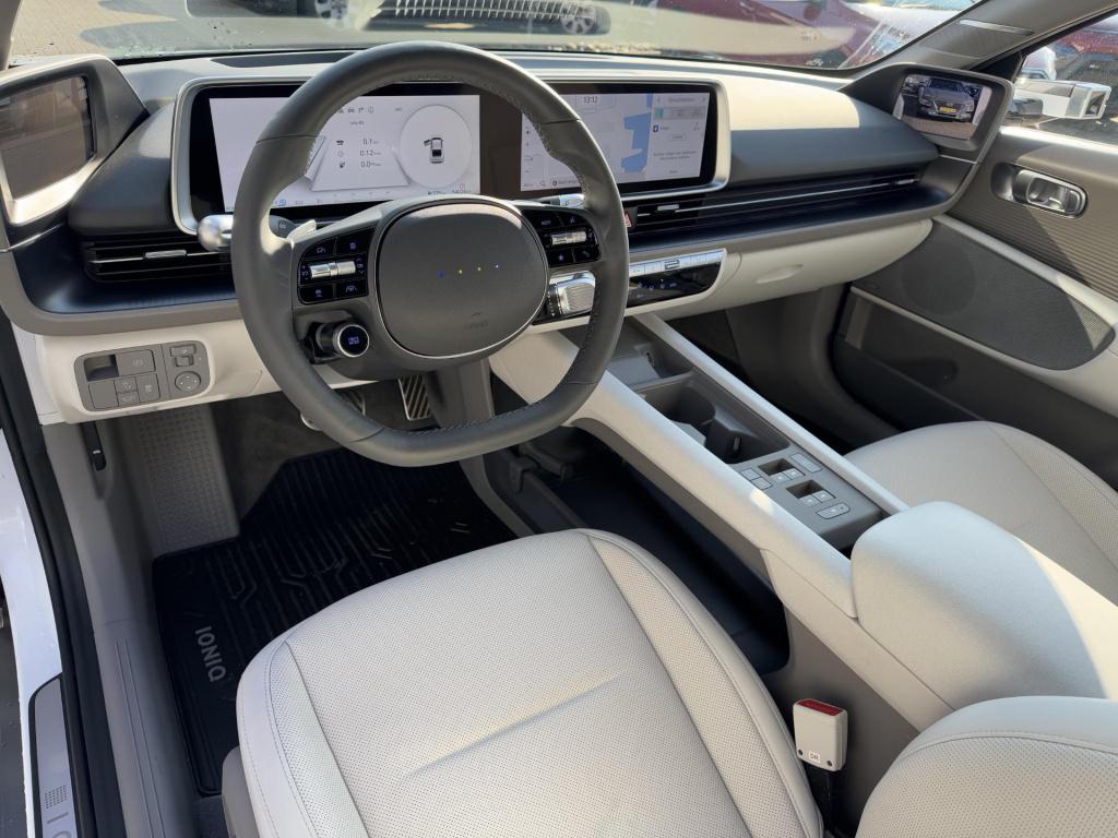 Hyundai Ioniq 6 lounge 77.4 kwh soh 97% + camera buitenspiegels!