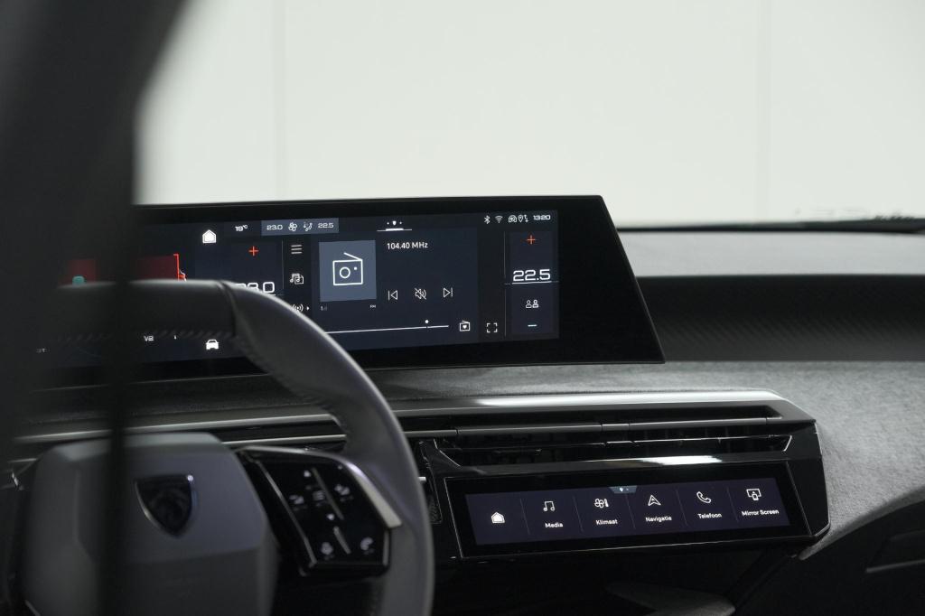 Peugeot 5008 1.2 hybrid 136 e-dcs6 allure | 7 zitplaatsen | camera | stoelv