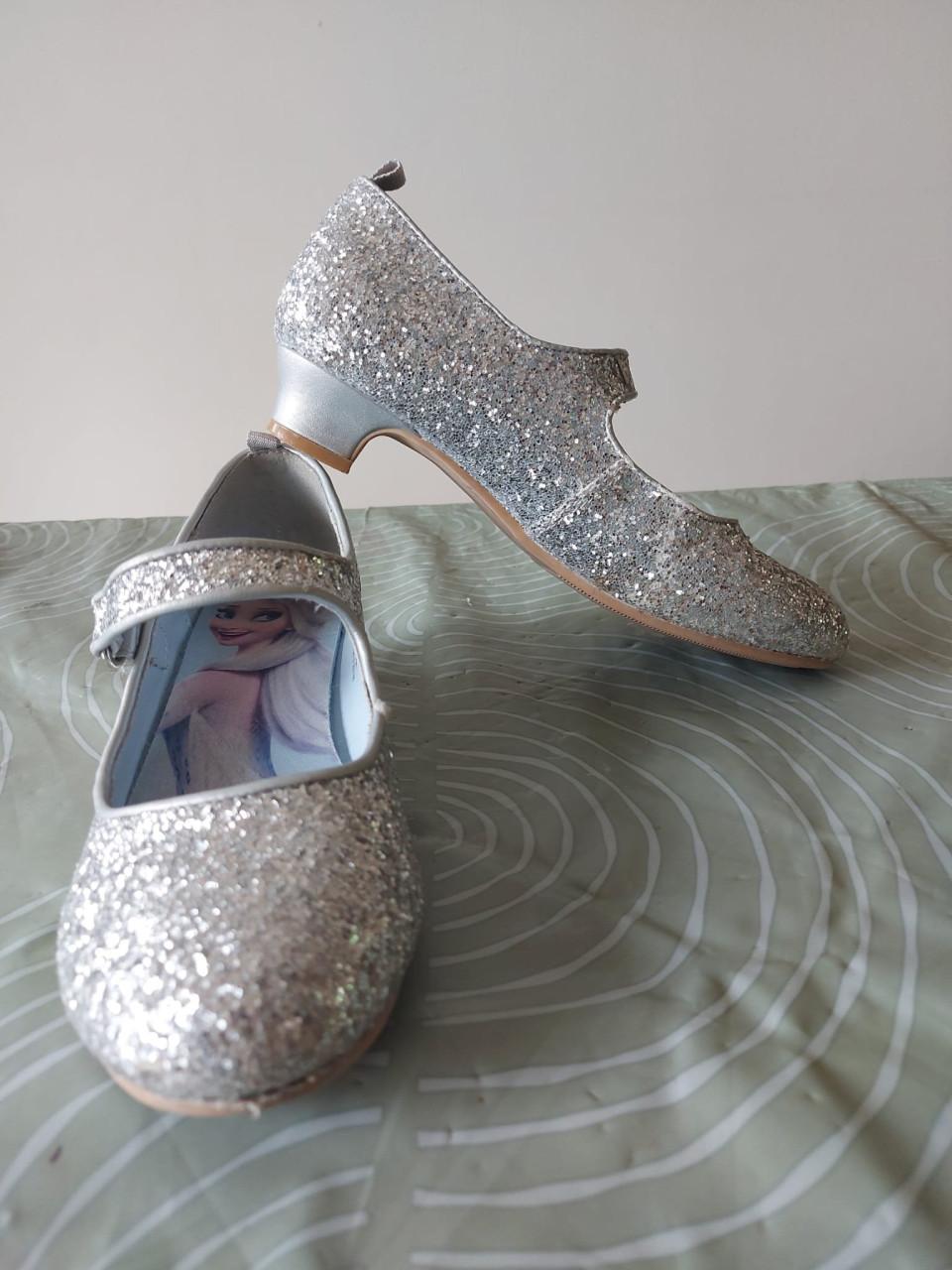 Z.g.a.n. zilveren glitter prinsessenschoentjes / muiltjes