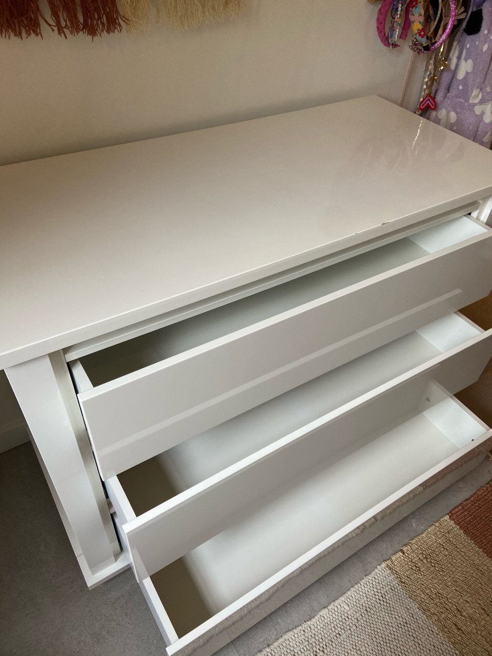 Commode kast
