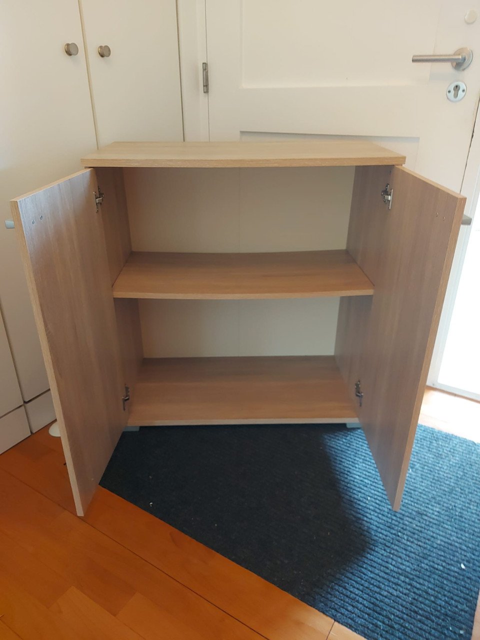 2 leuke wandkasten | € 15,- per stuk