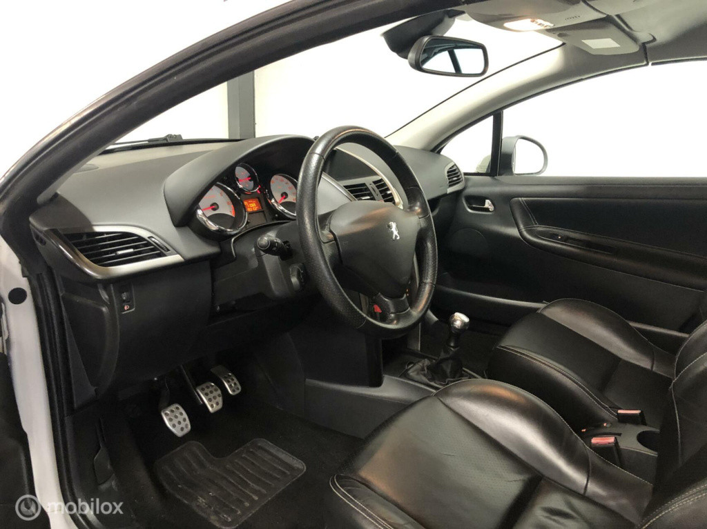 Peugeot 207 cc 1.6 vti griffe
