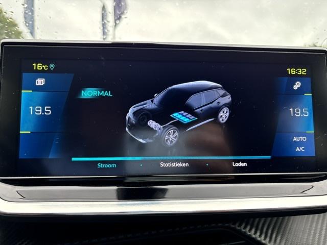 Peugeot E-2008 ev 50kwh 136pk allure apple carplay & android auto | cruise 