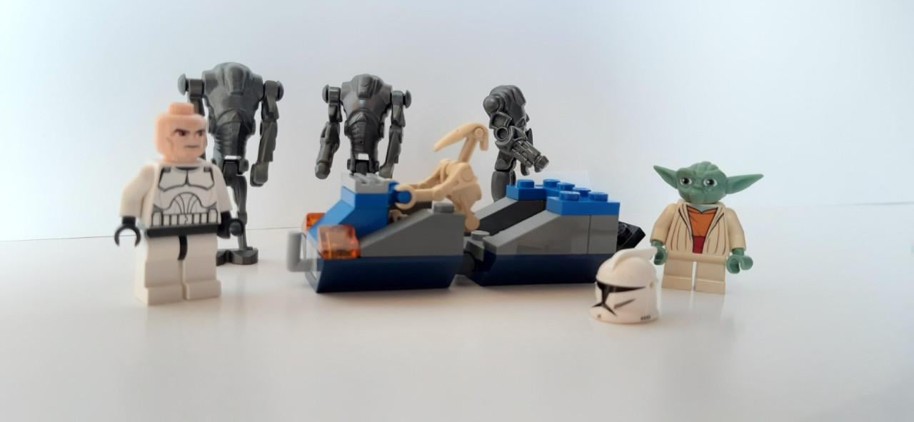 Lego Star Wars: 8018 Armored Assault Tank met 7 minifiguren