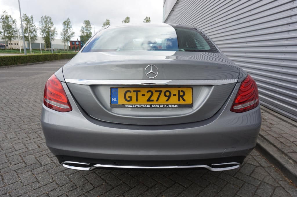 Mercedes-Benz C-Klasse 180 prestige climate / navi / cruise / stoelverw. / 