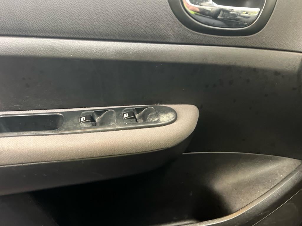 Peugeot 307-2004-5 deuren-trekhaak-radio/cd speler-igst-nw. apk-1250,=