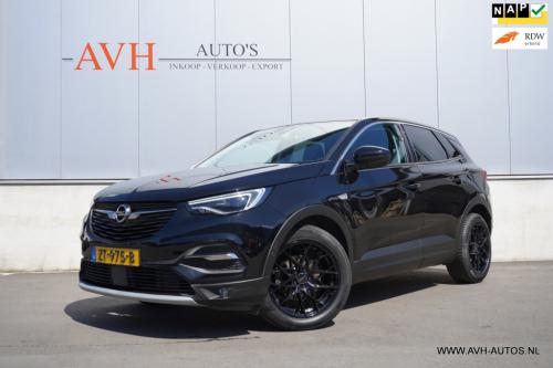 Opel Grandland X 1.2 turbo business executive