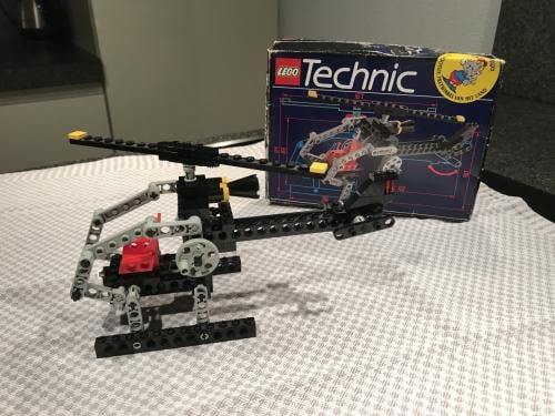Lego helikopter 8825