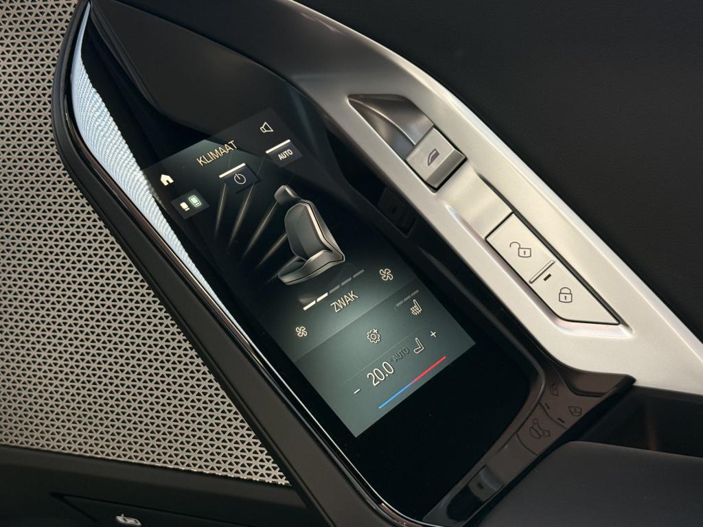 BMW 7 Serie 750e xdrive | bowers & wilkins | 360 | skylounge | leder | trek