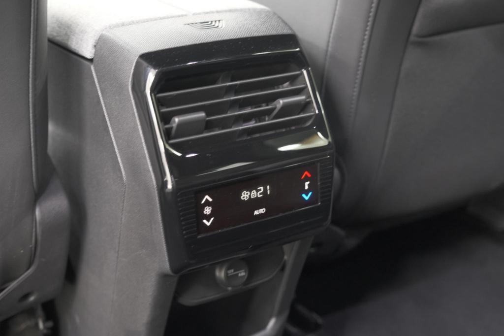 Peugeot 5008 1.2 hybrid 136 allure 7p | camera | apple carplay | airco sepa