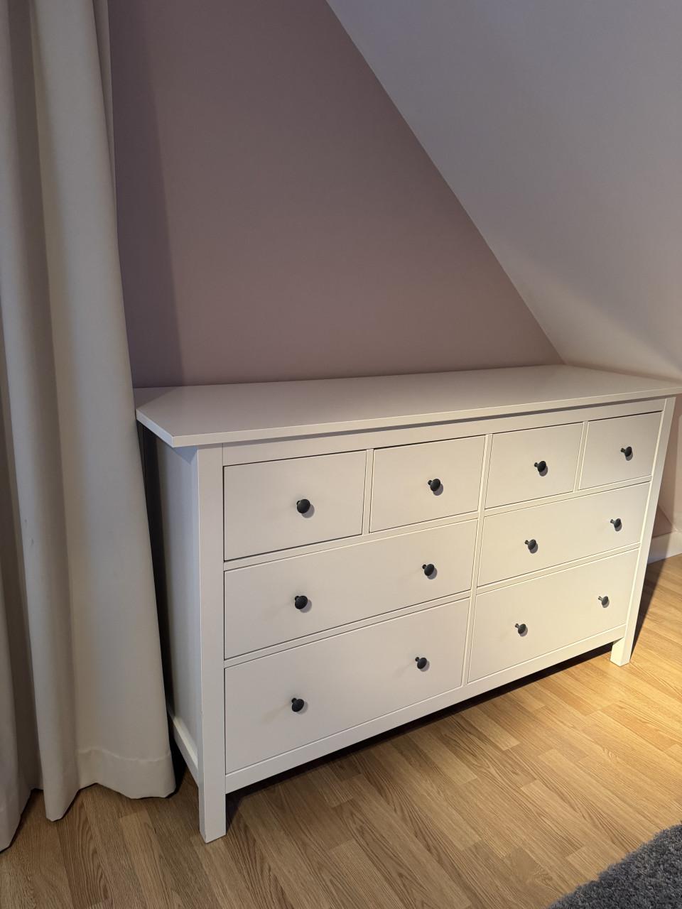Ladekast 8 lades, uit de Hemnes serie van Ikea, wit gebeitst, 160x96 cm