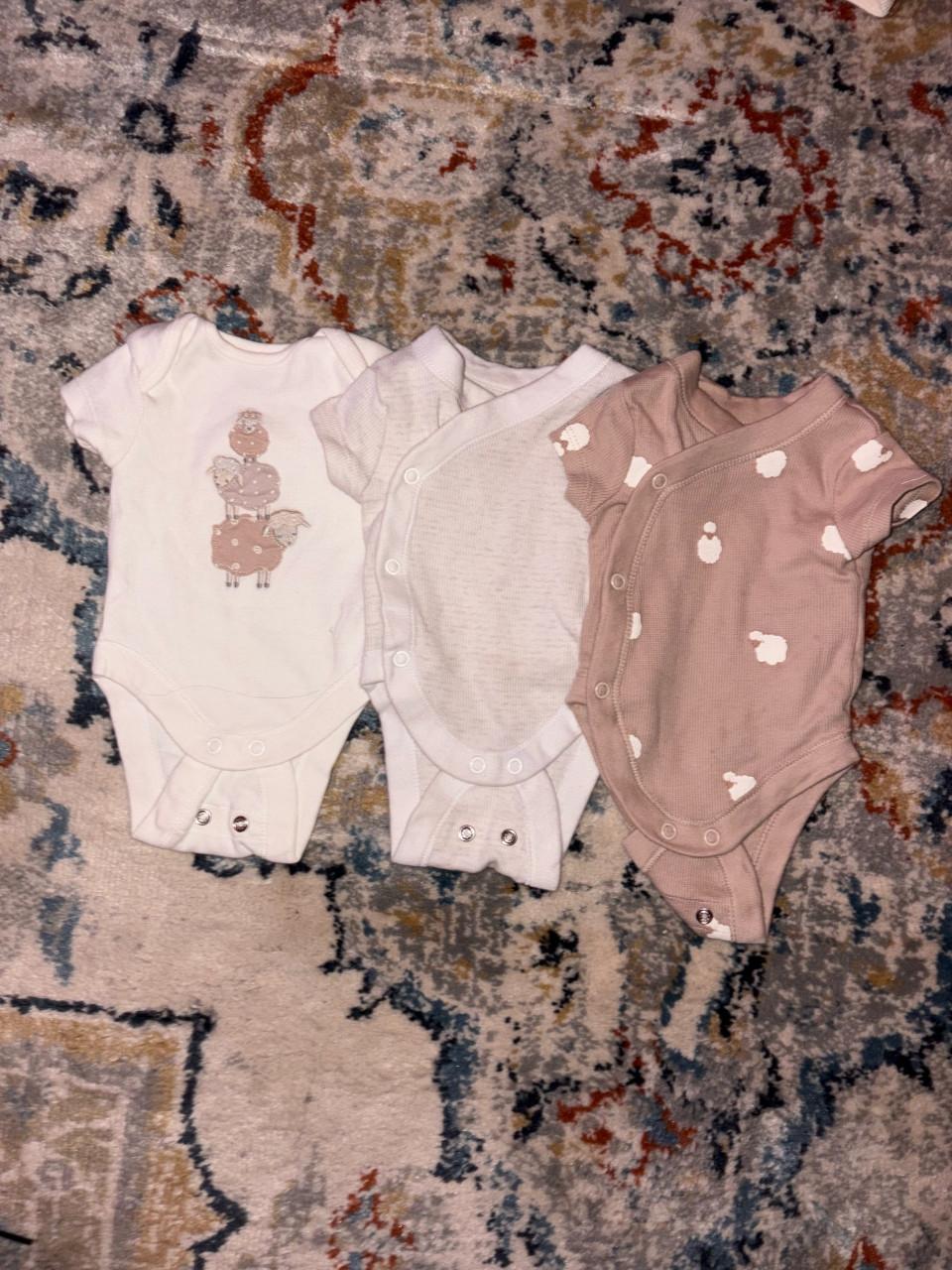 Groot babykleding pakket jongen maat 50 – (zo goed als nieuw)