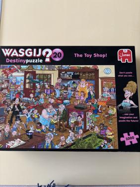 Wasgij puzzel destiny 20 De speelgoed winkel.