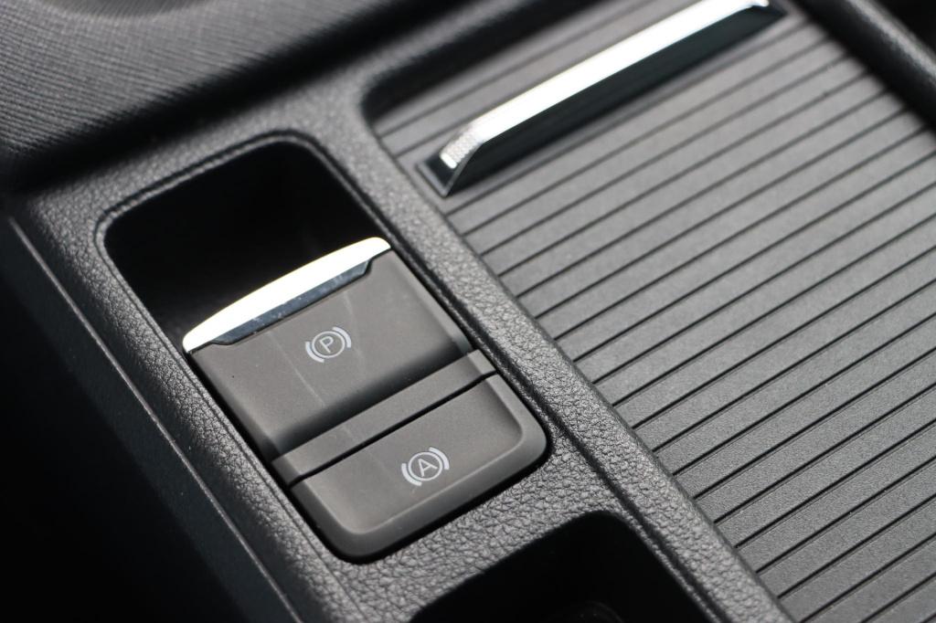 Skoda Octavia combi 1.4 tsi iv phev business edition 204pk dsg6 | stoelverw