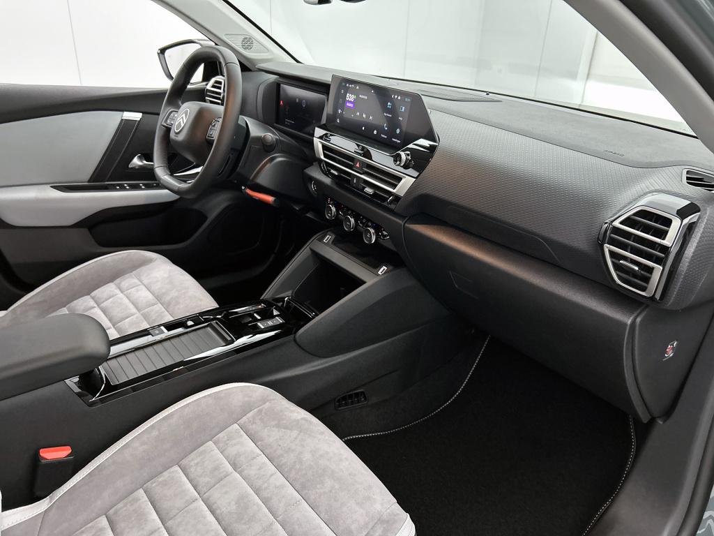 Citroen C4 X hybrid 145pk automaat max | trekhaak | all season banden |