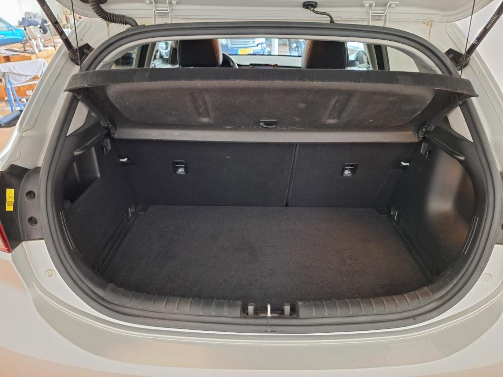 Kia Rio 1.2 cvvt executiveline | key-less | climate control