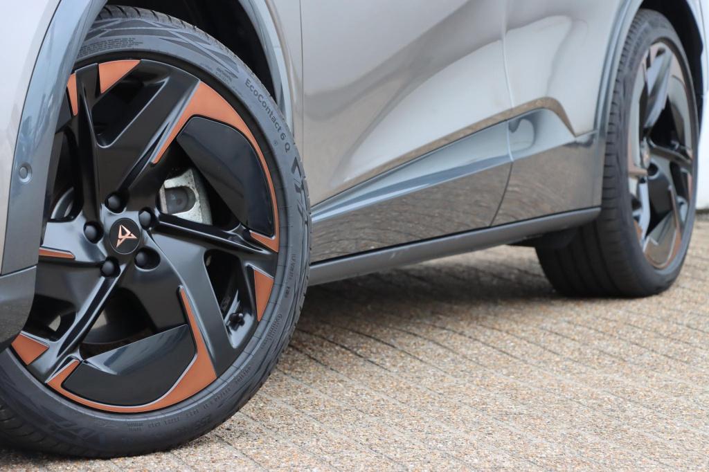 Cupra Tavascan vz extreme 82 kwh 340pk