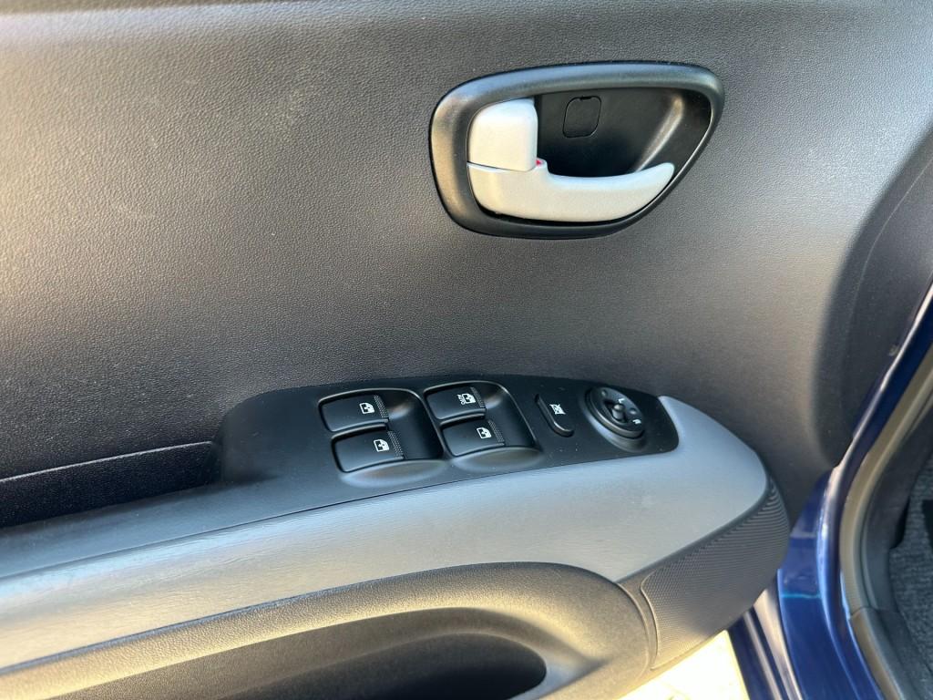 Hyundai I 10 1.1 dynamic cool airco elektrische ramen lage km-stand