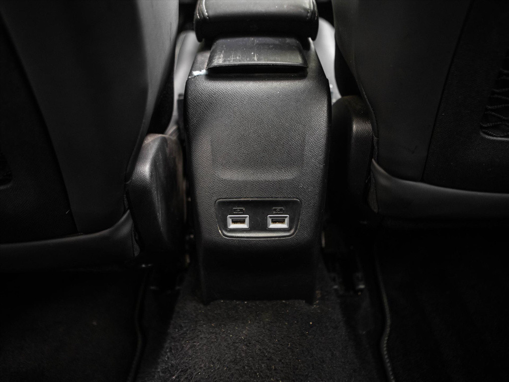 Peugeot 2008 1.2 puretech 130pk gt-line automaat | panoramadak | camera | n
