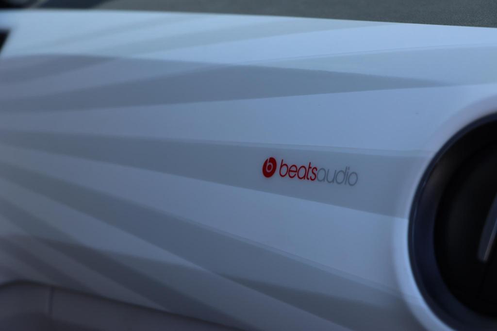 Volkswagen UP! 1.0 tsi bmt up! beats 90pk