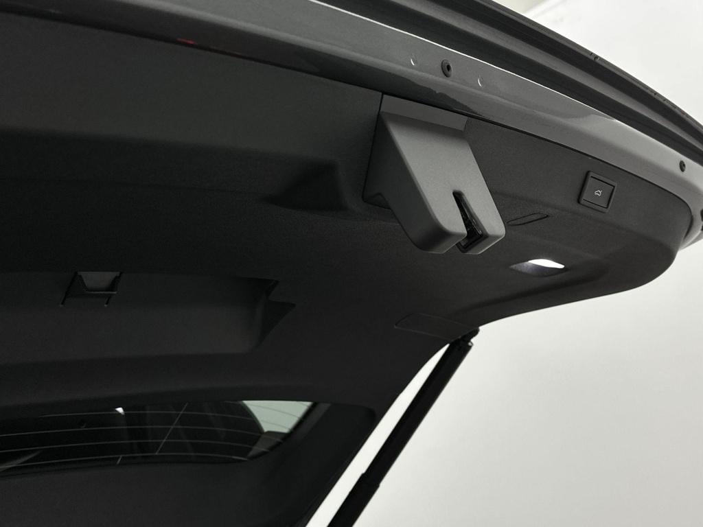 Skoda Kodiaq sportline business 1.5 tsi phev 150 kw / 204 pk su
