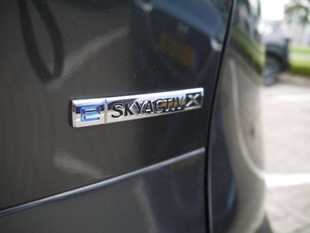 Mazda Cx-30 2.0 e-skyactiv-x m hybrid exclusive-line|trekhaak|rijklaar