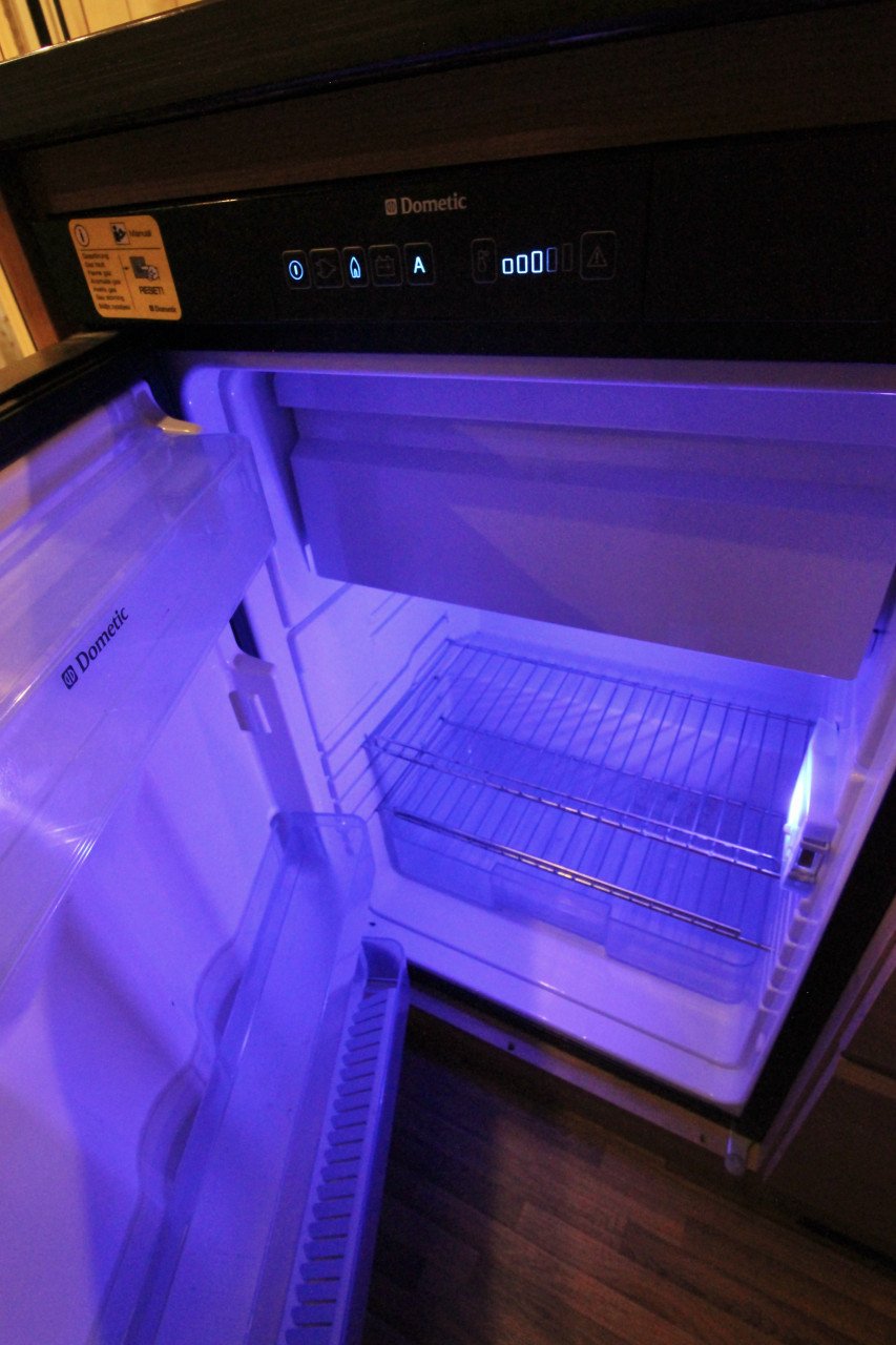 LMC Breezer (Lengtebedden, Compact ) Klaar voor kampeerseizoen 2026!!!!!!