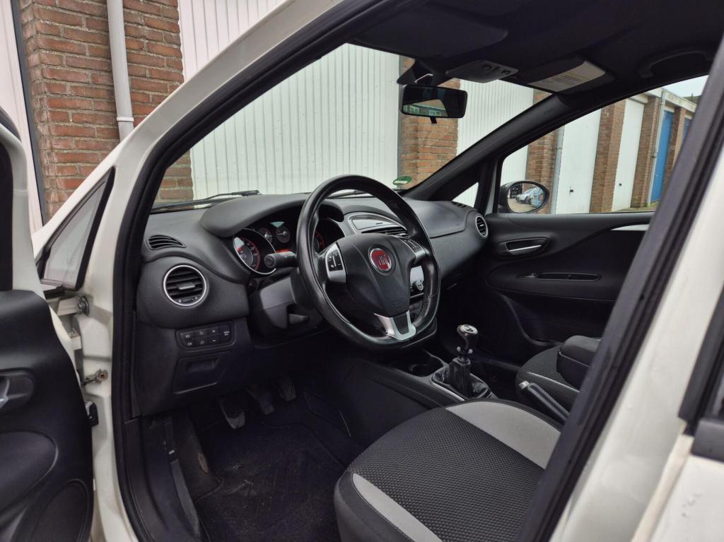 Fiat Punto evo 1.4-16v multiair sport