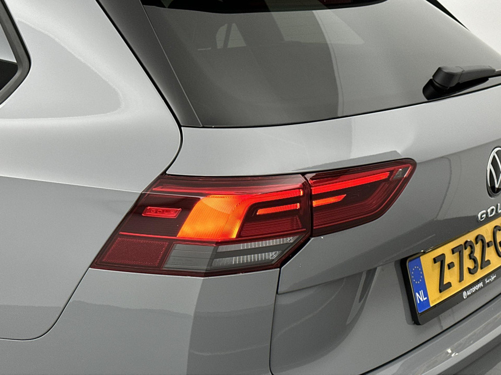 Volkswagen Golf variant 1.5 etsi r-line dsg7