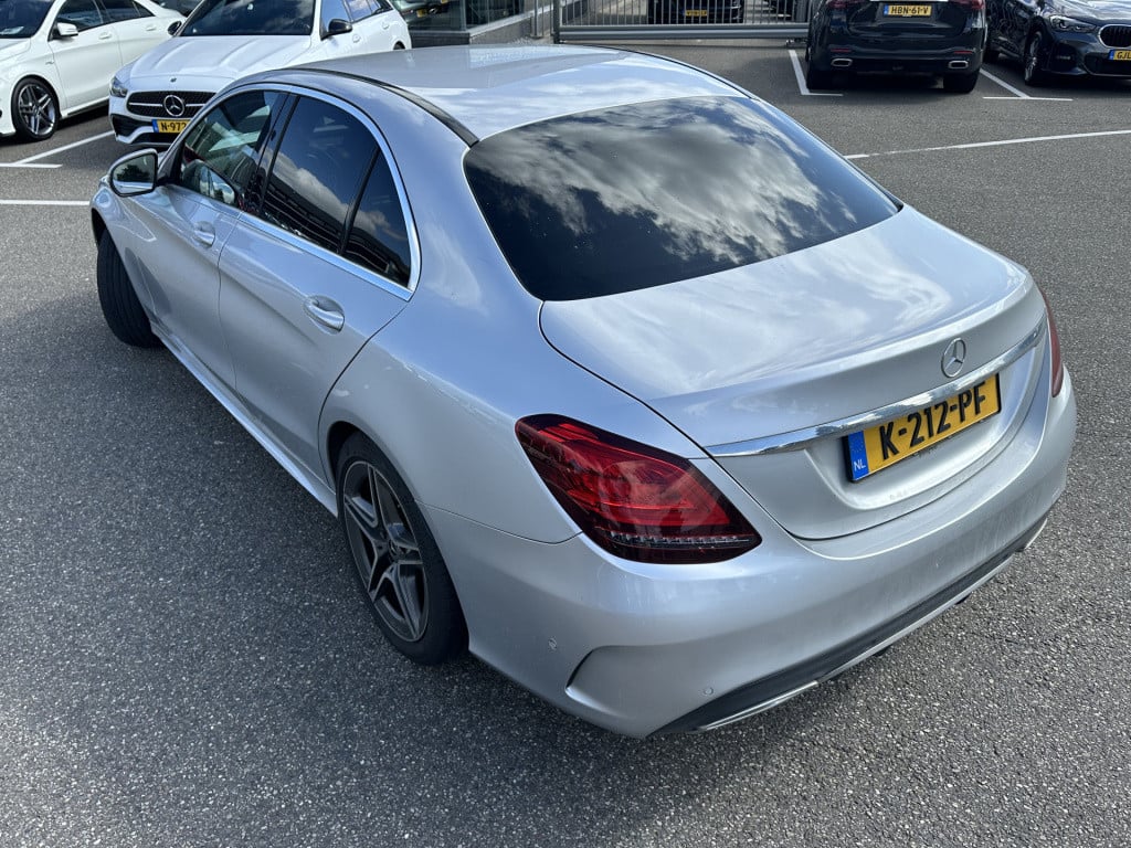 Mercedes-Benz C-Klasse 180 business solution amg i camera i stoelverwarming