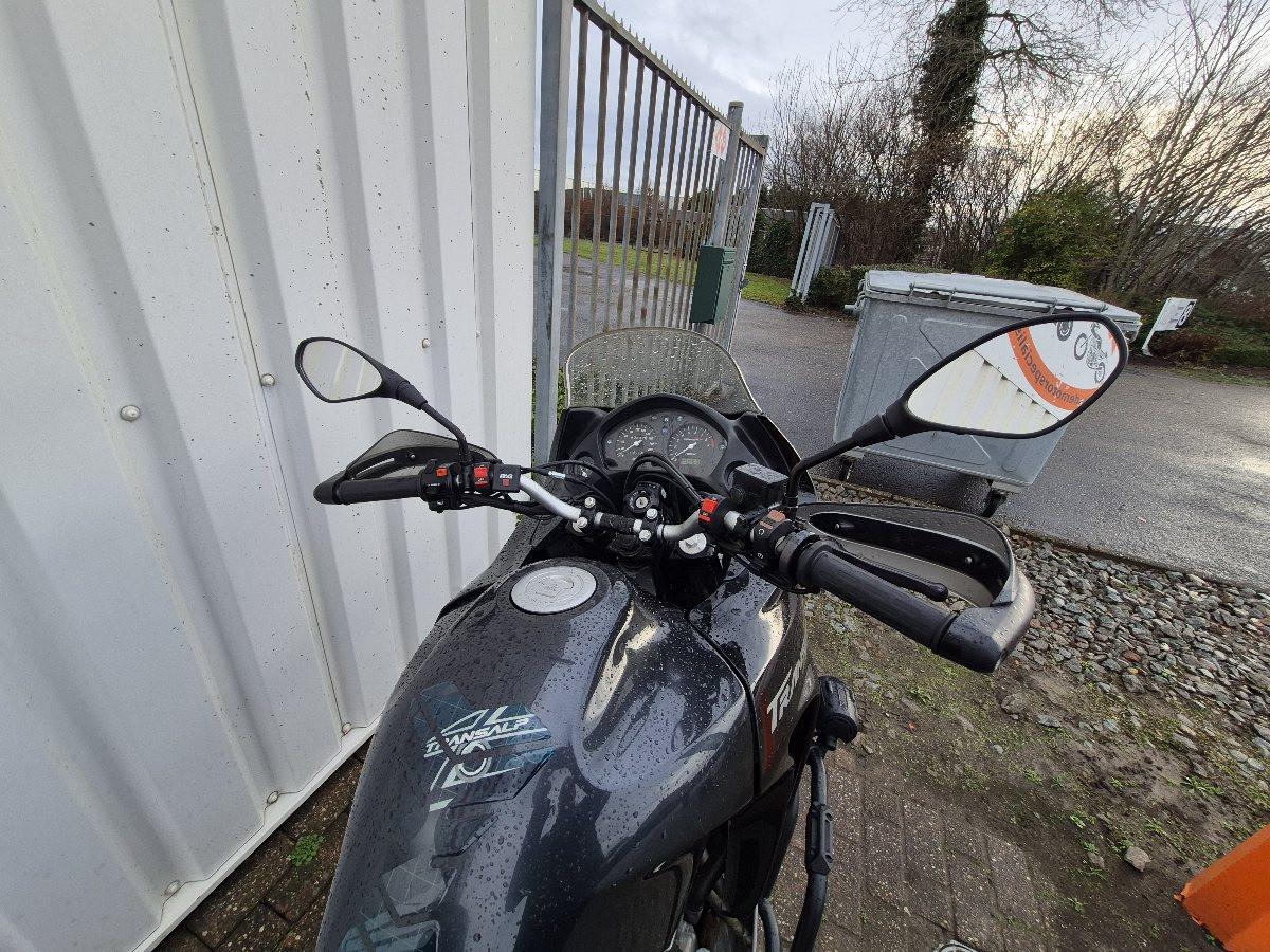 Honda Transalp XL650 uit 2001