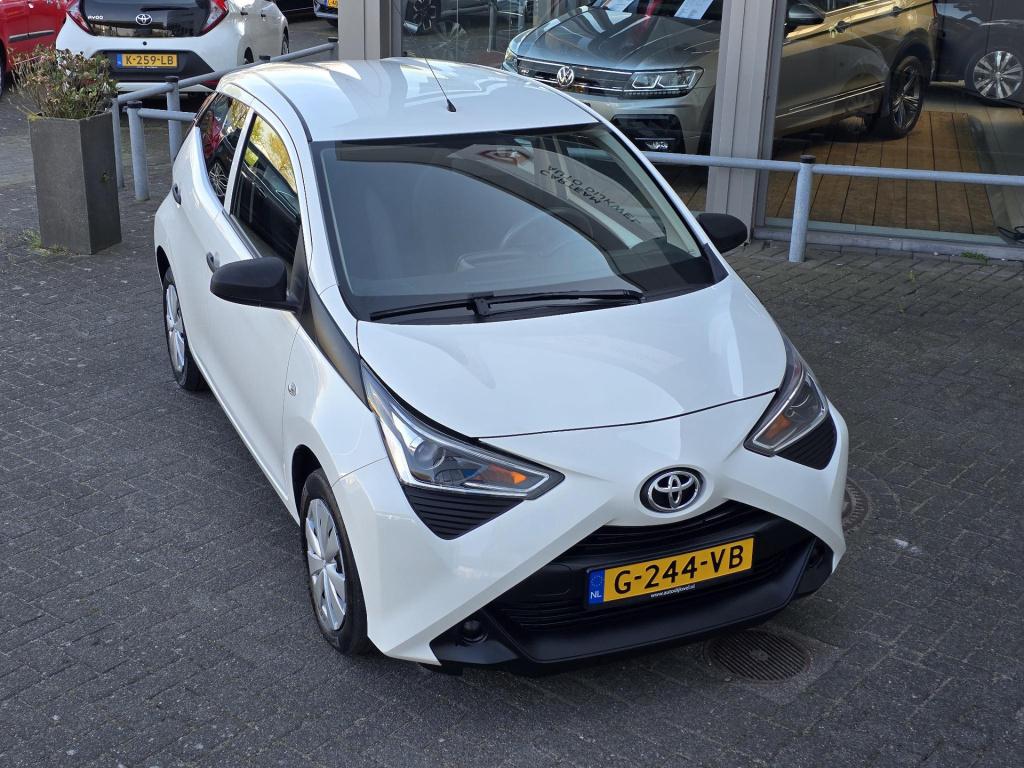 Toyota Aygo 1.0 vvt-i x-fun