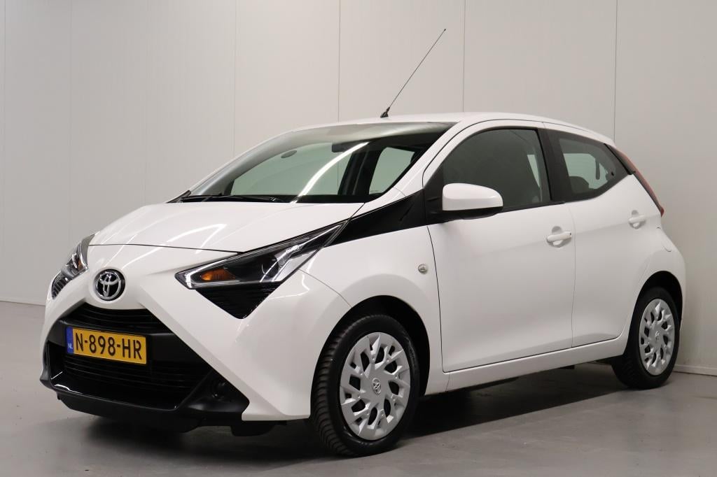 Toyota Aygo 1.0 vvt-i x-play