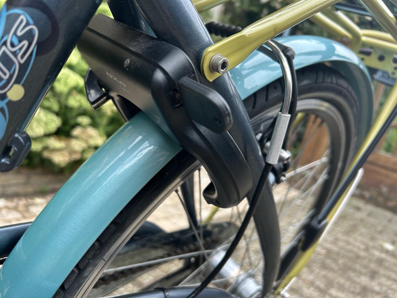 Meisjesfiets Batavus Gabana 3 versn. Meisjes vanaf 140 cm.