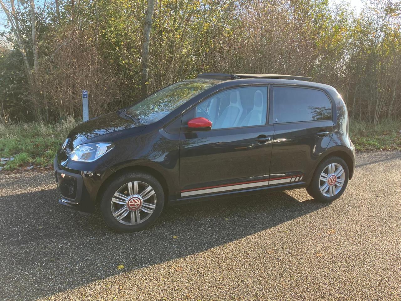 Volkswagen Up! 1.0 Beats