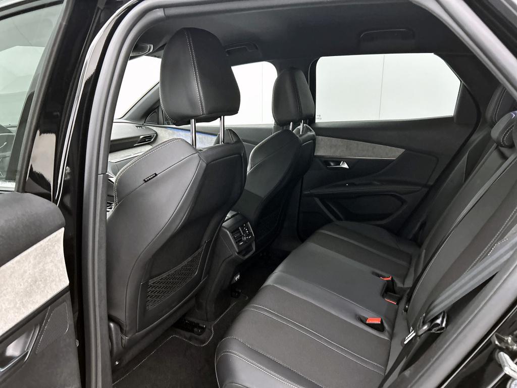 Peugeot 3008 1.2 hybrid 136 gt | keyless entry | parkeersensoren voor + ach
