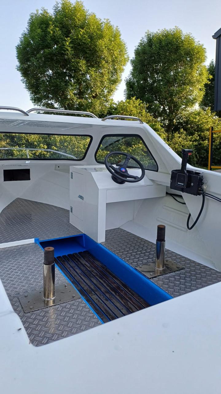 Motorboot
