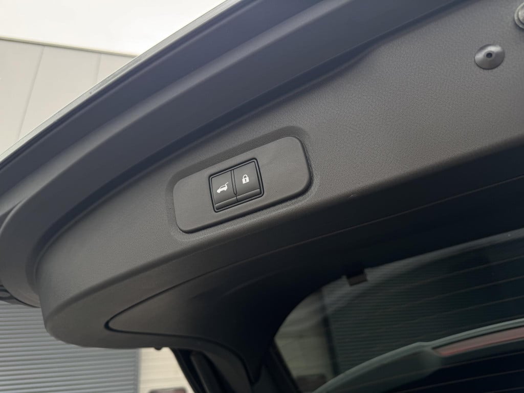 Nissan Qashqai 1.5 e-power tekna design pack | trekhaak | panoramadak | hea