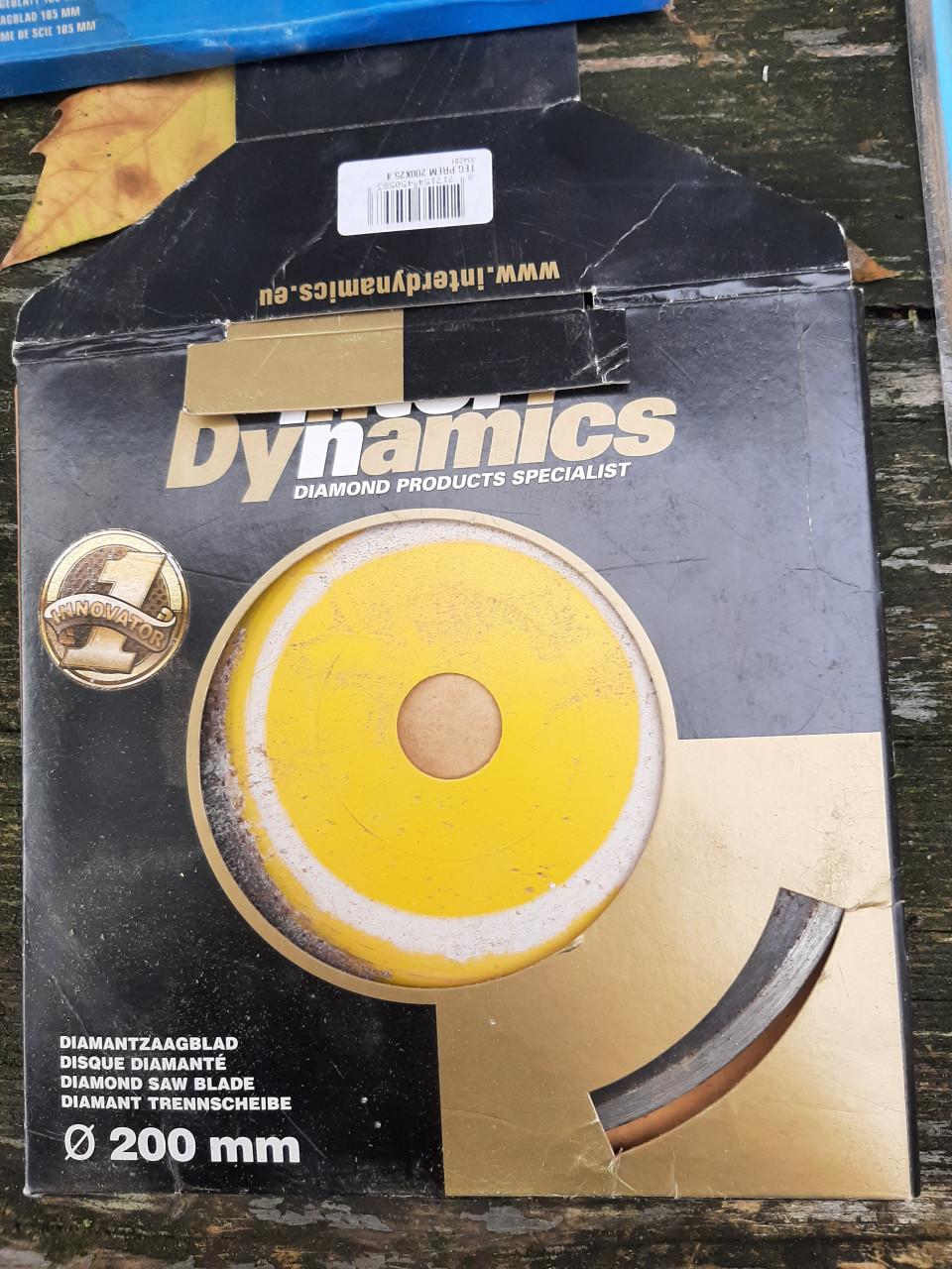 Troffels en spanen en slijpschijven