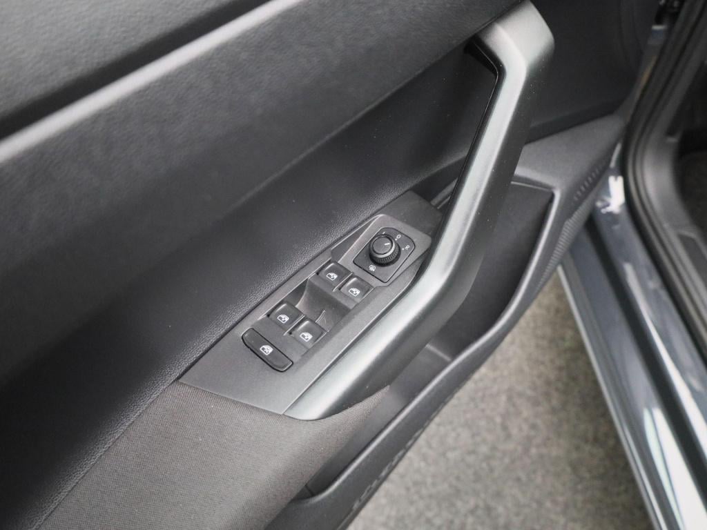 Volkswagen Polo 1.0 tsi comfortline | airco | dab | apple carplay | bluetoo