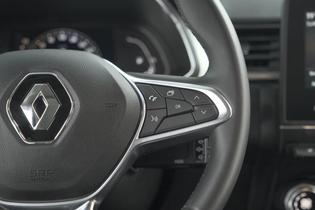 Renault Captur tce 130 intens | camera | stoelverwarming | apple carplay | 