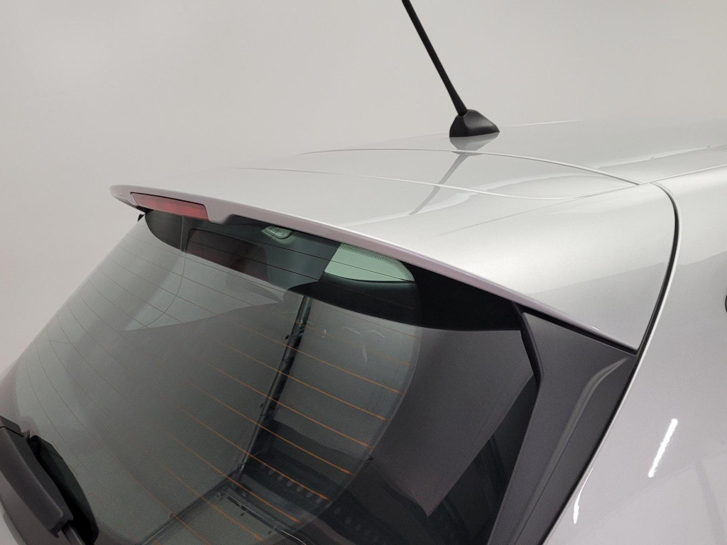 Ford Fiesta 1.1 trend | voorruitverwarming | velgen | cruisecontrol | groot