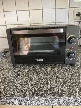 Oven