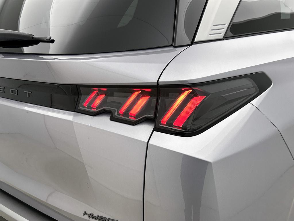 Peugeot 5008 hybrid 145 pk automaat allure | rijklaar | panoramisch navigat