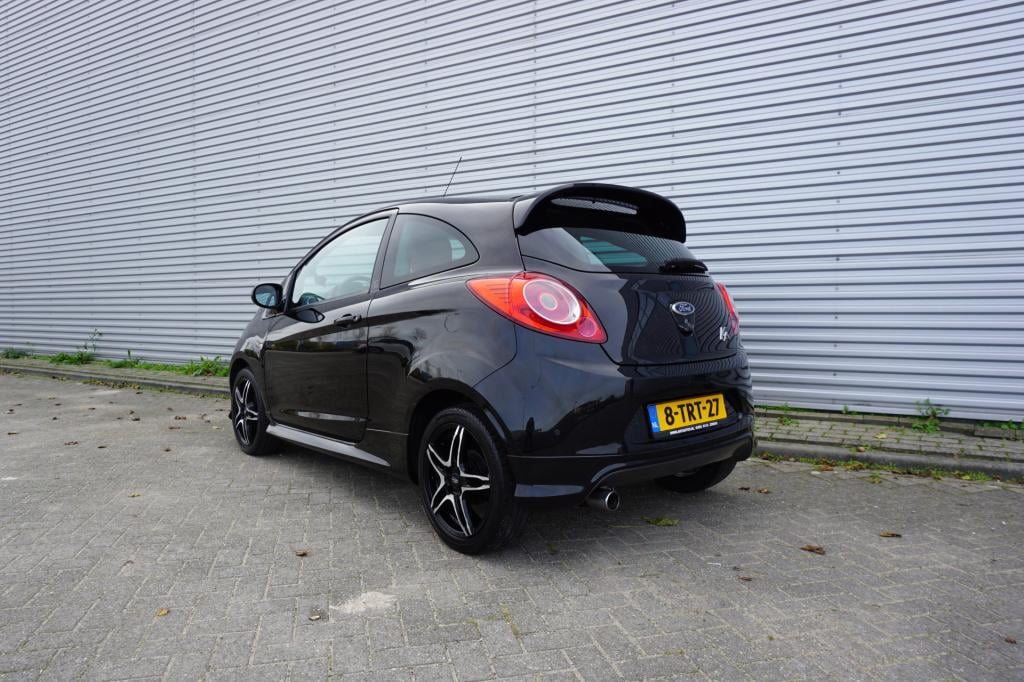 Ford KA 1.2 titanium x start/stop airco / leder / stoelverw. / elektr. rame