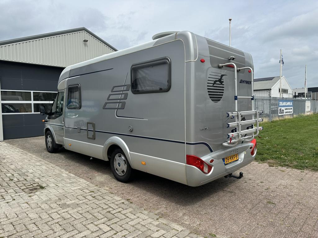 Hymer Onbekend hv 562 compacte hymer van | half-integraal met lengtebedden 