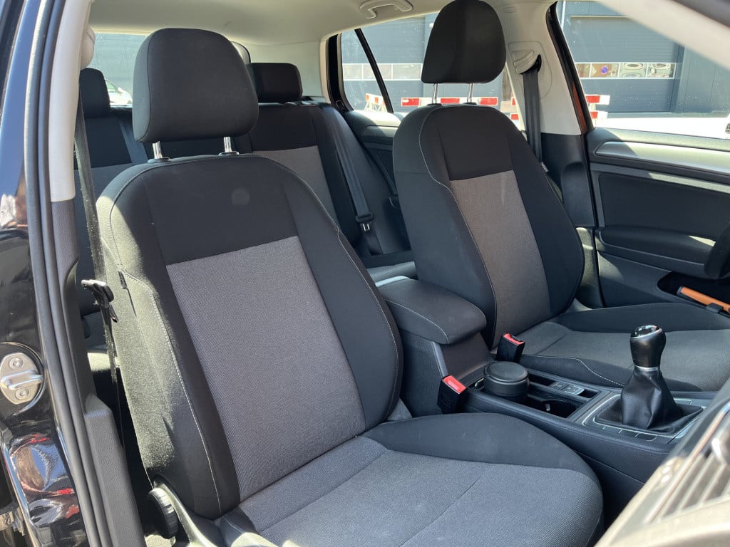 Volkswagen Golf 1.0 tsi edition