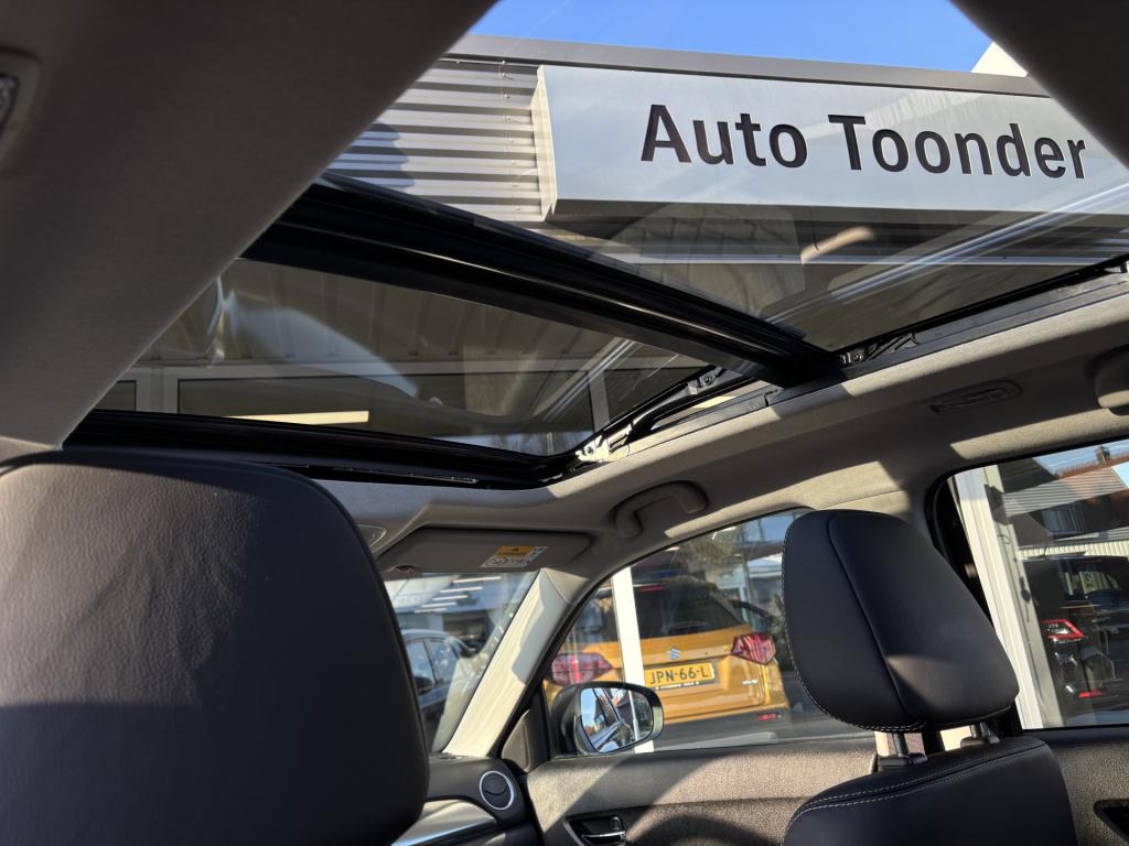 Suzuki Vitara style 1.4 boosterjet smart hybrid