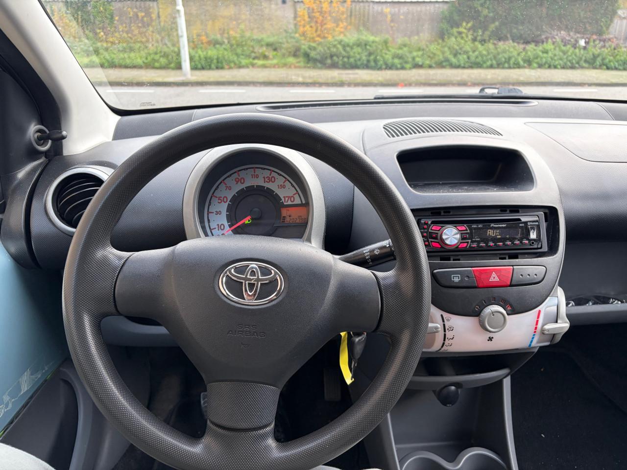 Toyota Aygo 1.0-12v Vvt-i 5DRS 2007