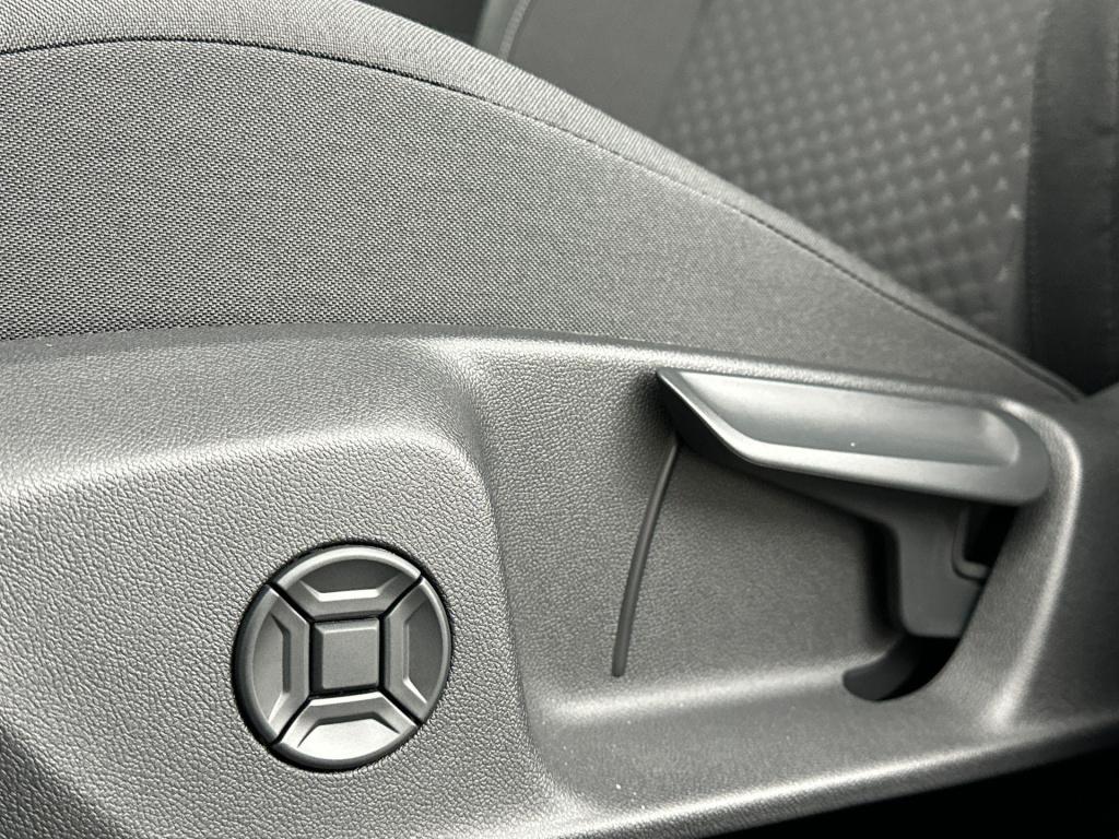 Volkswagen T-roc 1.5 etsi limited edition
